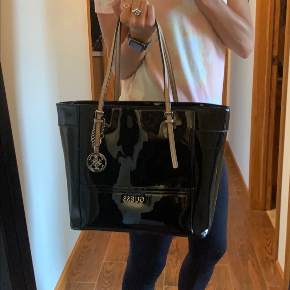 Guess purse / tote